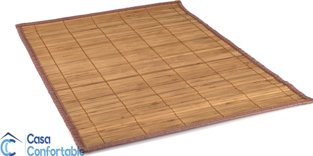 limpiar alfombra de bambú